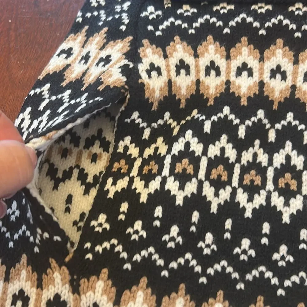 Loft brown black white patterned dog sweater Size XL New
